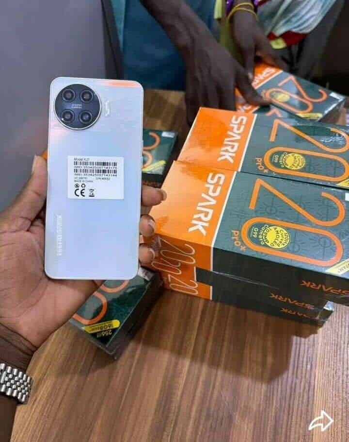 Smartphone Tecno Spark