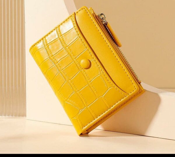 portefeuilles en cuir croco