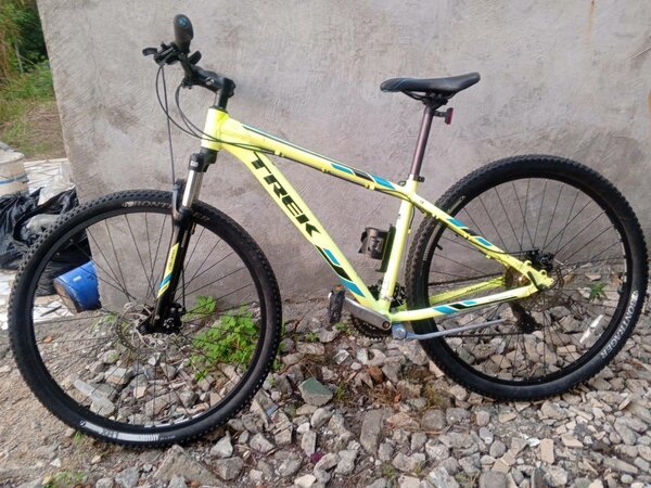 Vélo VTT TREK