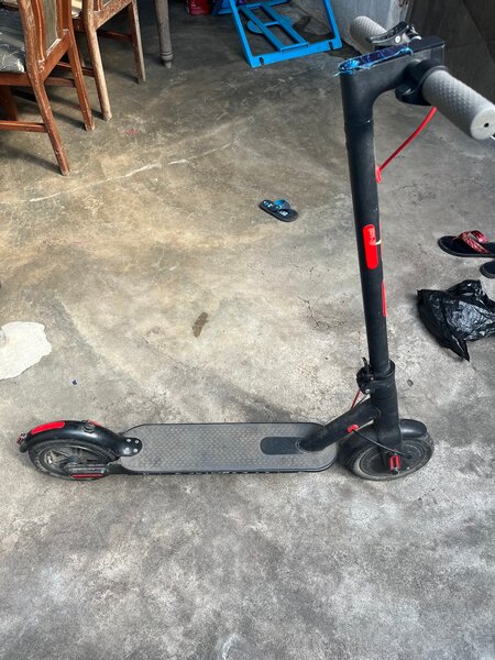 Trottinette électrique pliable