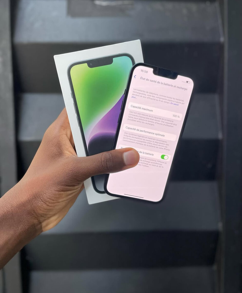 iPhone 14 128 Go Noir