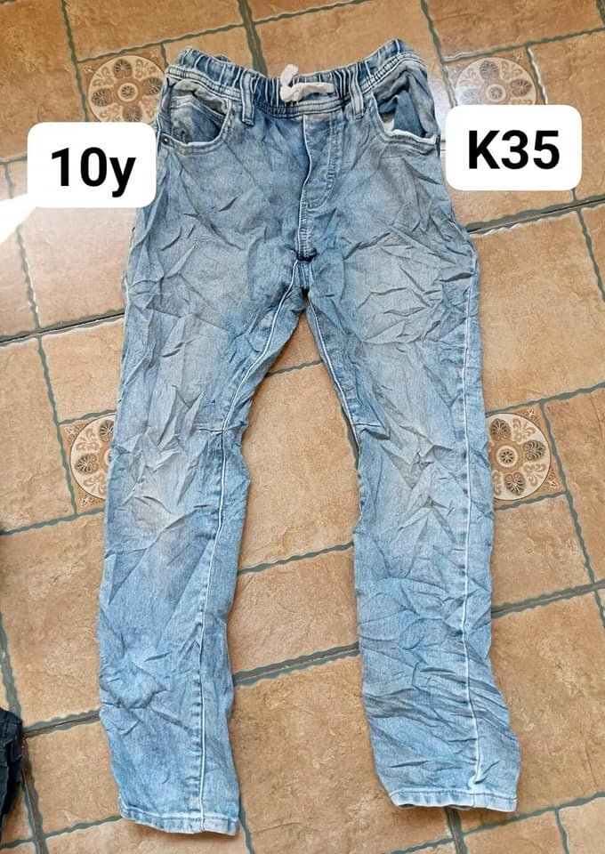 jeans for a teenager with an elastic band