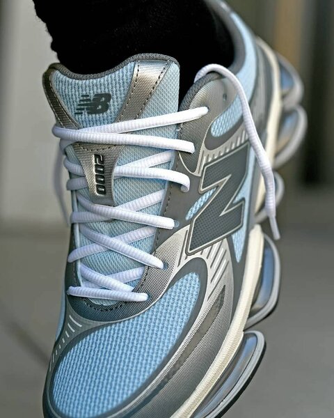 Chaussures de sport New Balance 2002R