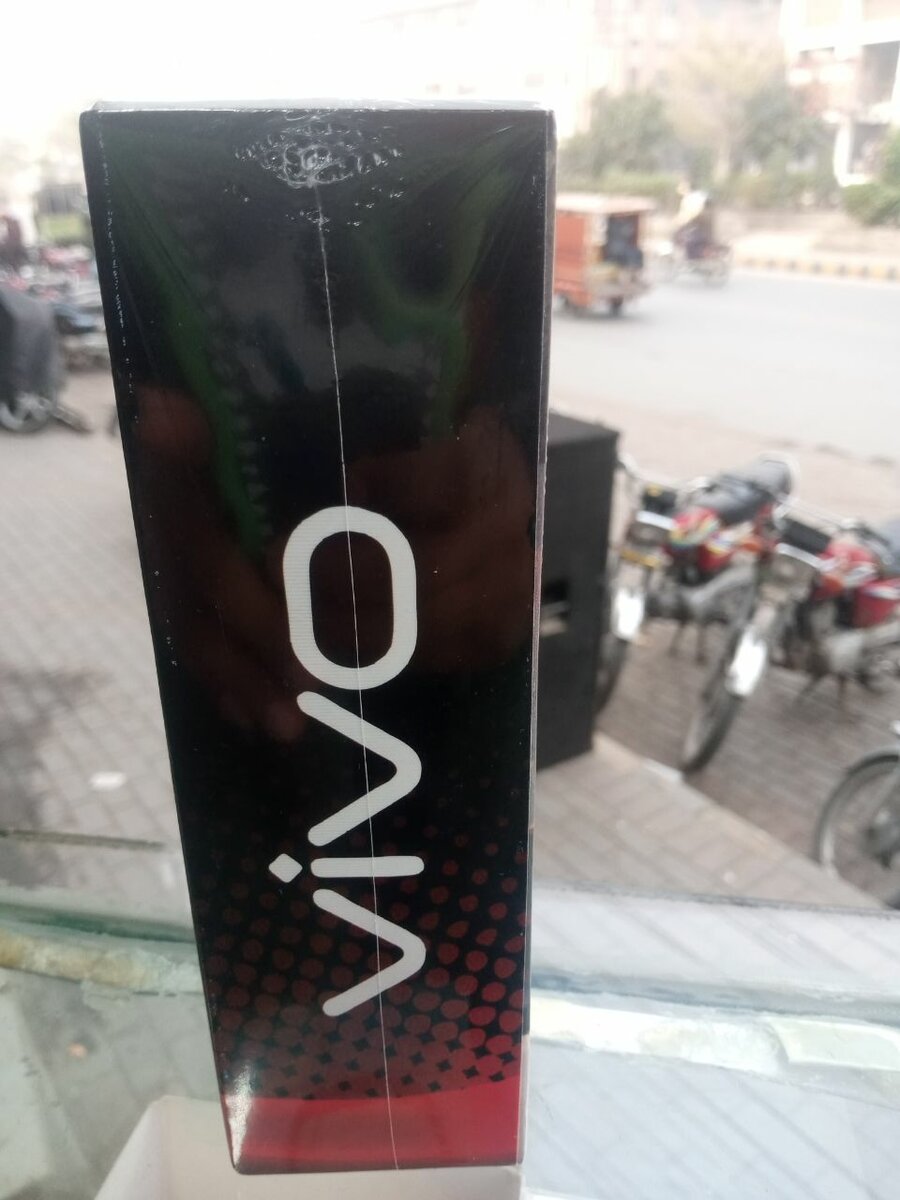 Y19  vivo