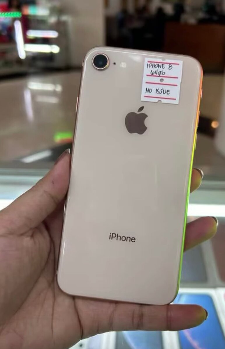 iPhone 8 simple 64GB