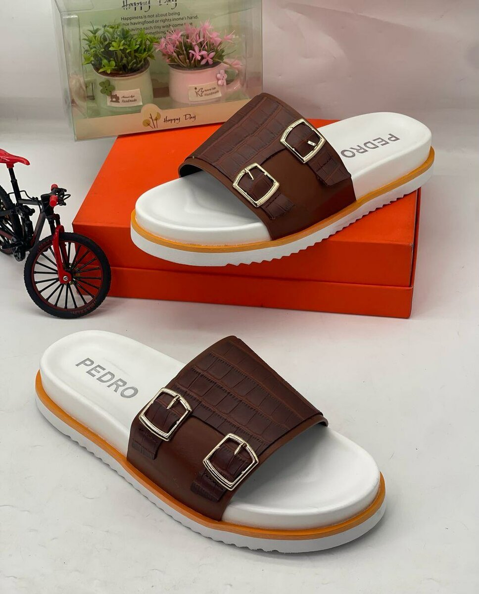 Pedro slippers