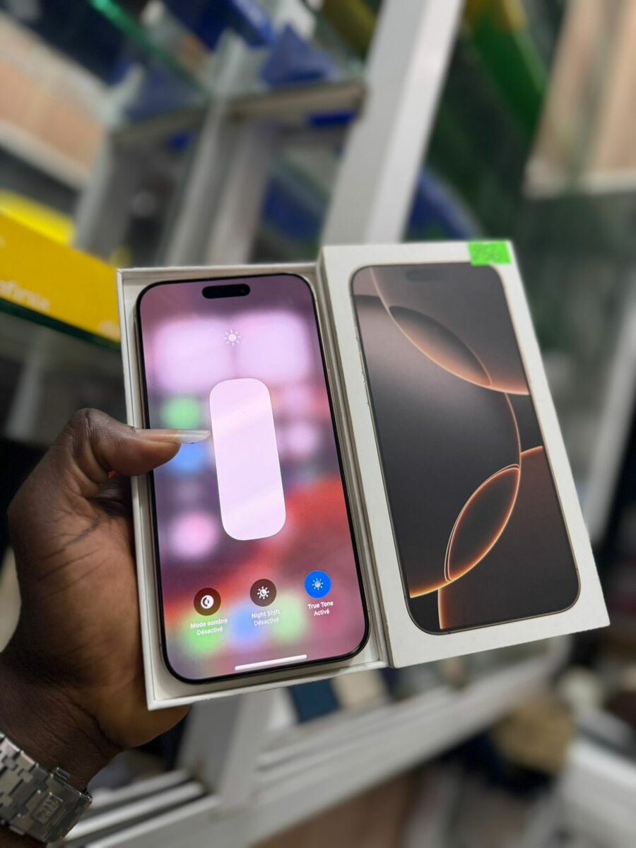 iPhone 16 pro Max 256 giga CE