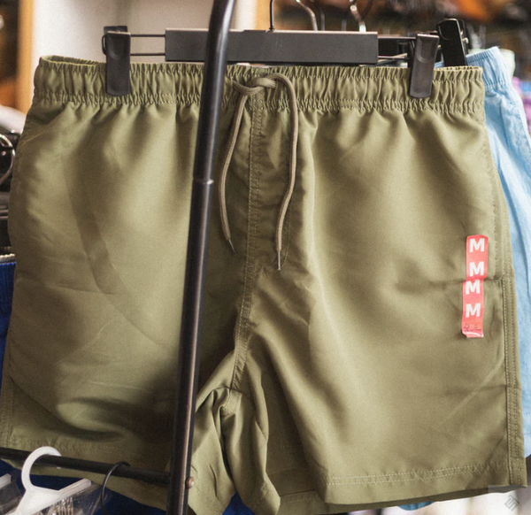 Volley shorts olive