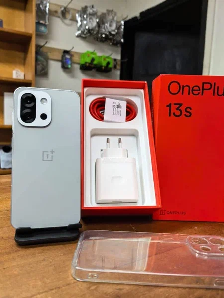 OnePlus 13s Smartphone