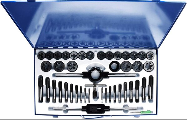 Lot de 45 tarauds et filières métriques MM Large M6 - M24