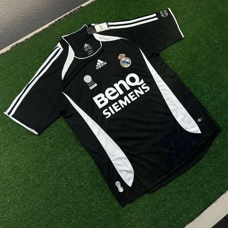 Maillot de football rétro noir