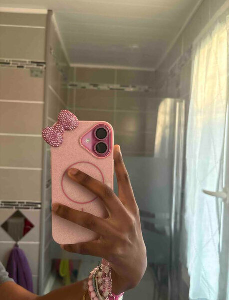 Coque iPhone Rose Féminin