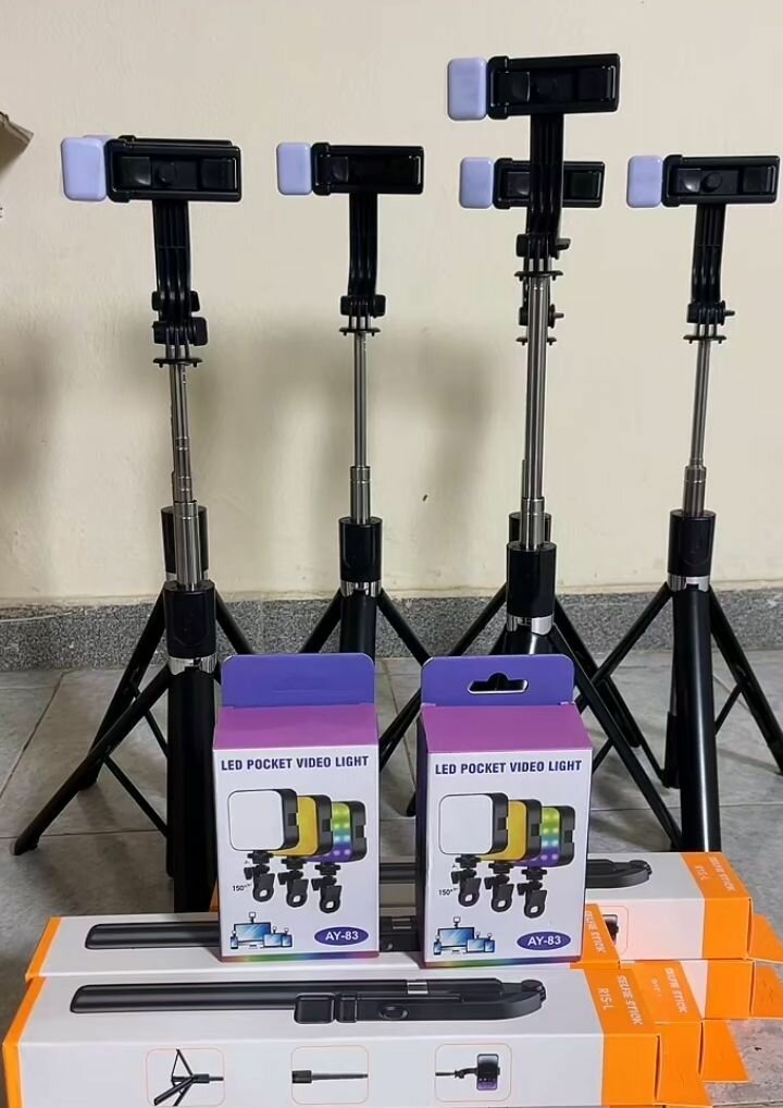 trépied avec ring light