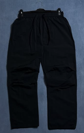 Nylon cargo pants size: waist ML / length 42 
