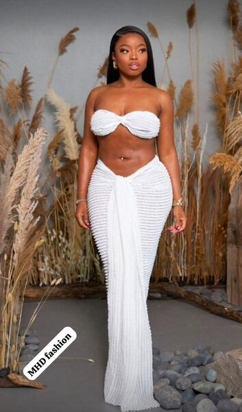 Sweats à capuche et pull-over tendance