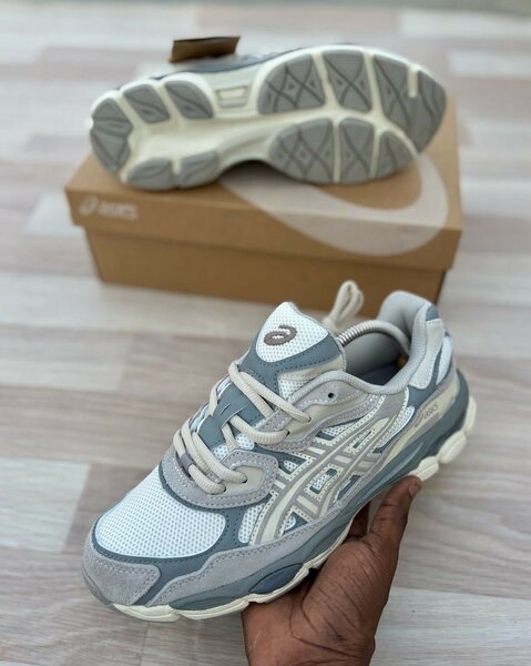 Nouvelle chaussures Asics Gel
