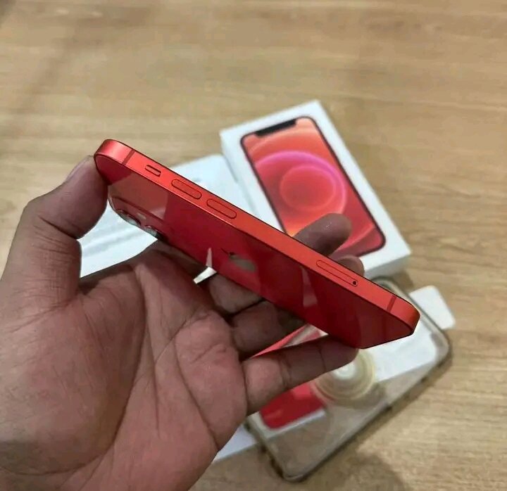 iPhone 13 Rouge