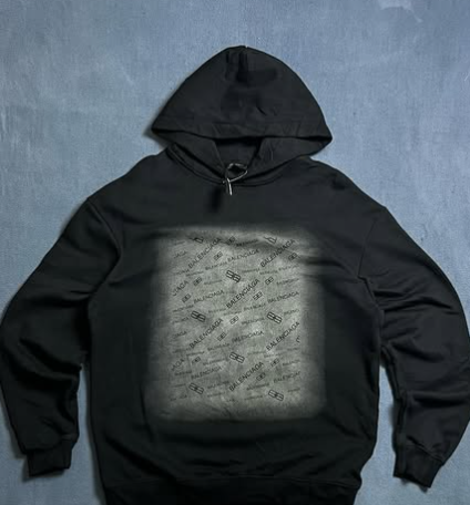 New 𝐁𝐚𝐥𝐞𝐧𝐜𝐢𝐚𝐠𝐚 Paris Hoodie with Tags size: M