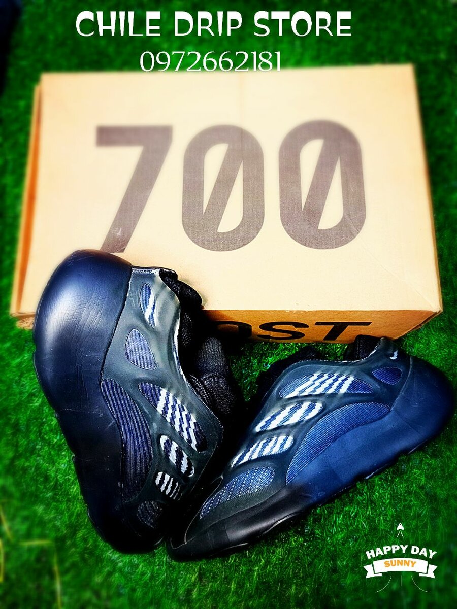 Yeezy 700