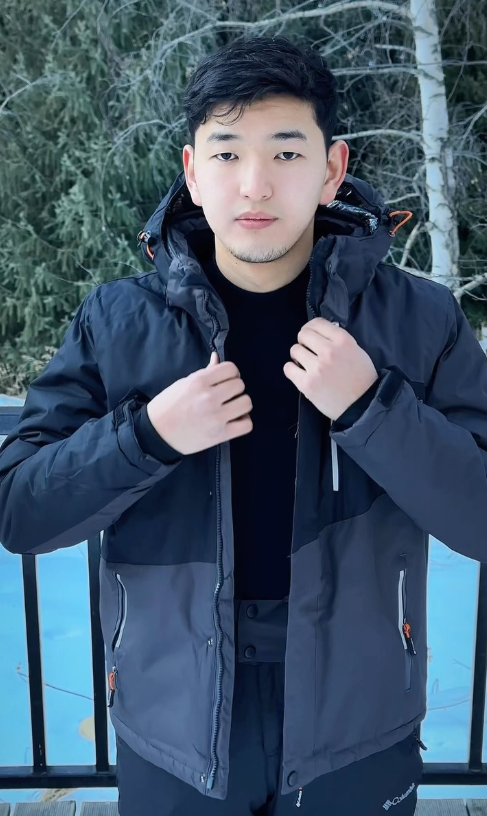 Лыжная куртка