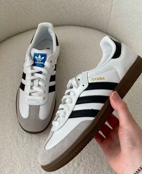 ADIDAS SAMBA