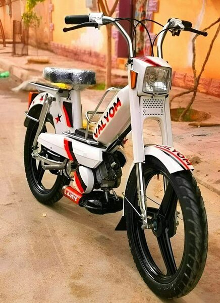 Moto VTT VALYOM Blanc Rouge