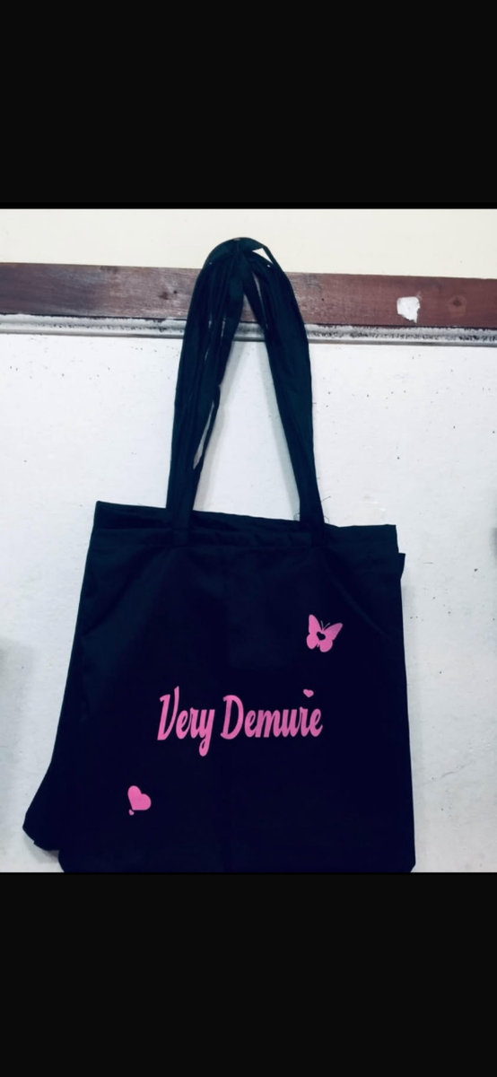 Tote bags