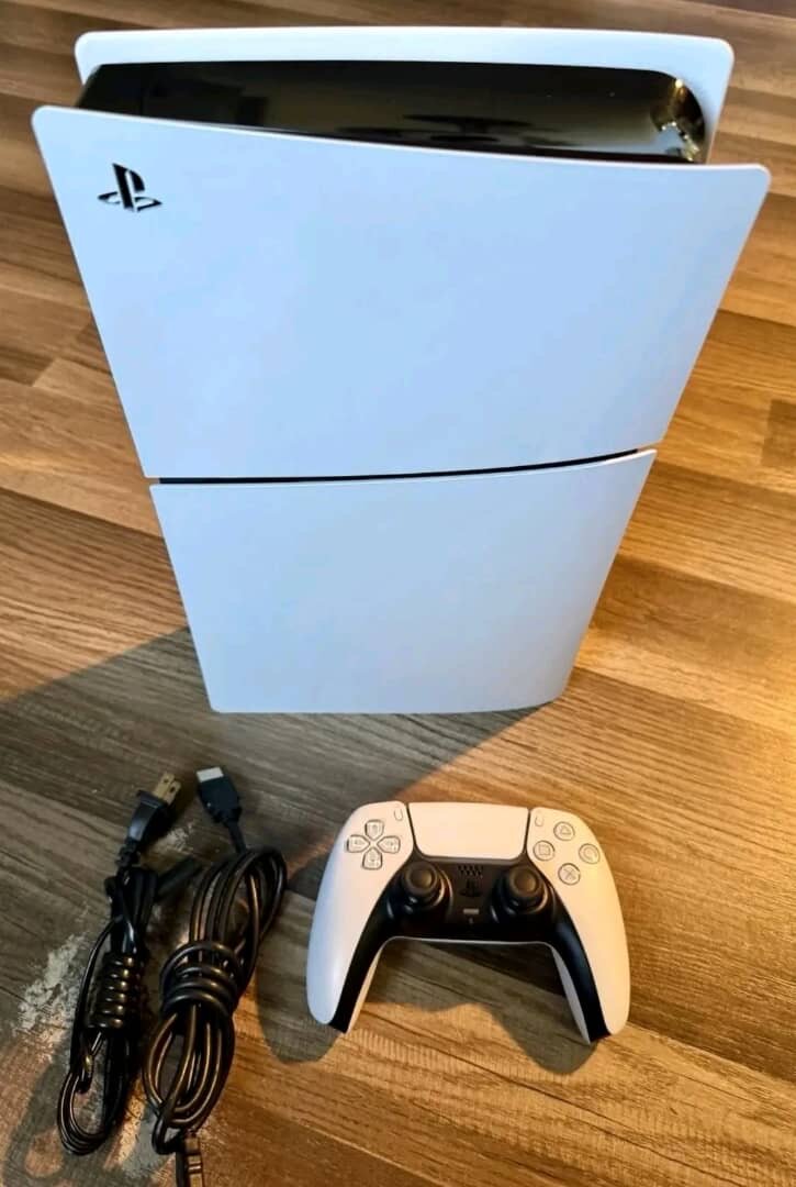 Console PlayStation 5 avec manette