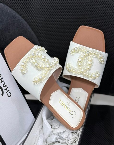 Ladies slides