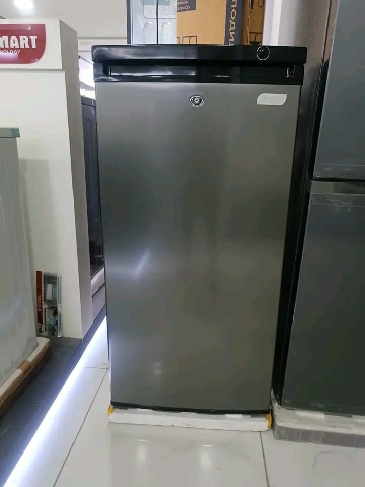 SMART TECHNOLOGY Congélateur - STCD-236