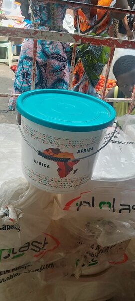 Seau en plastique Afrique 5l