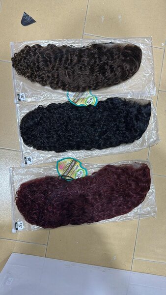 Perruques ondulées naturelles