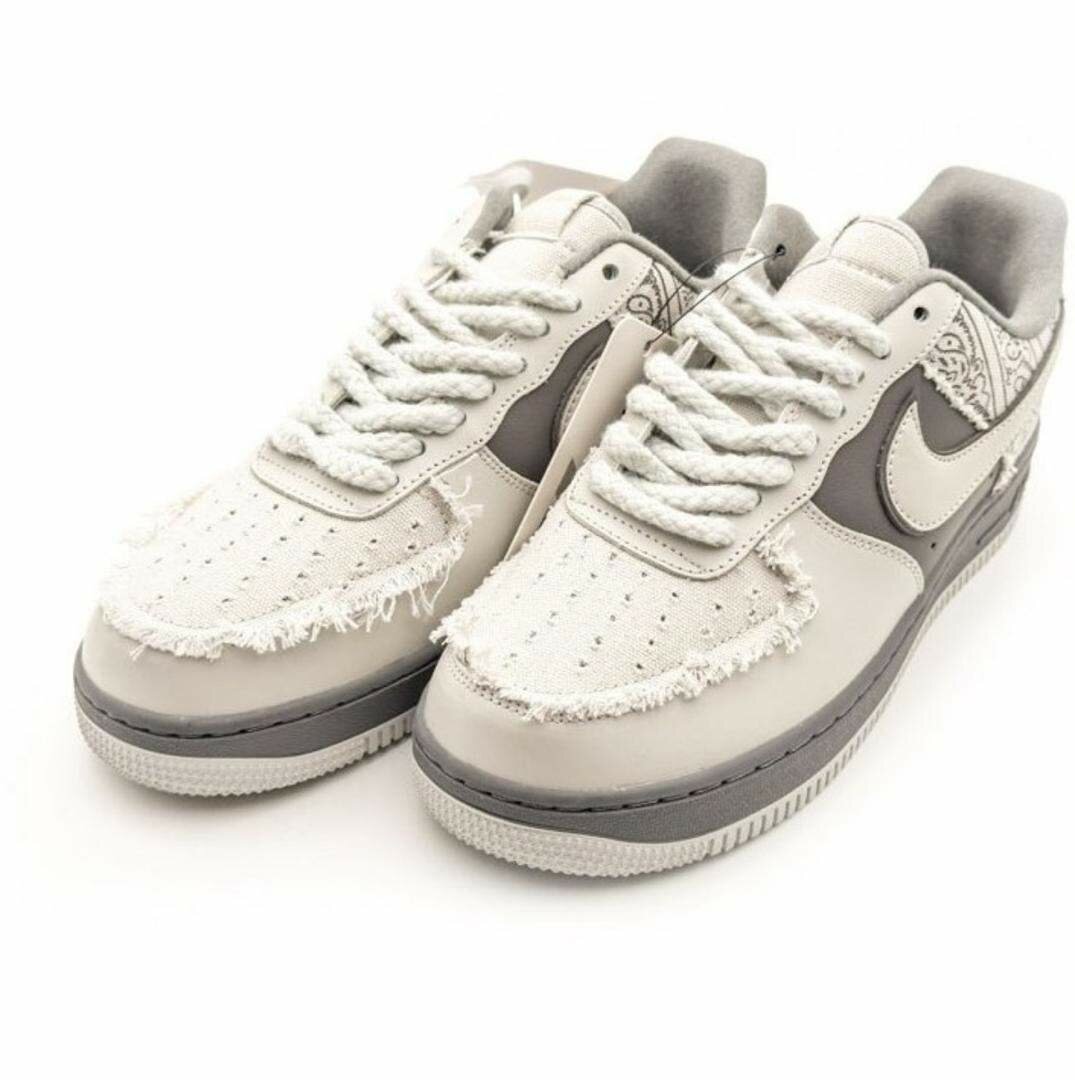 Baskets style urbain ajouré