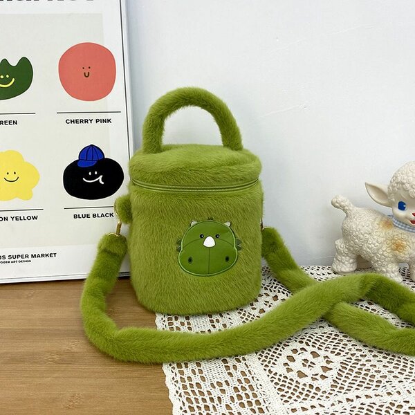 Sac à main en peluche vert