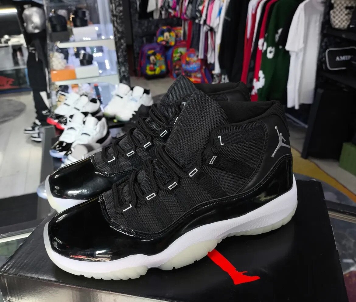 Jordan 11