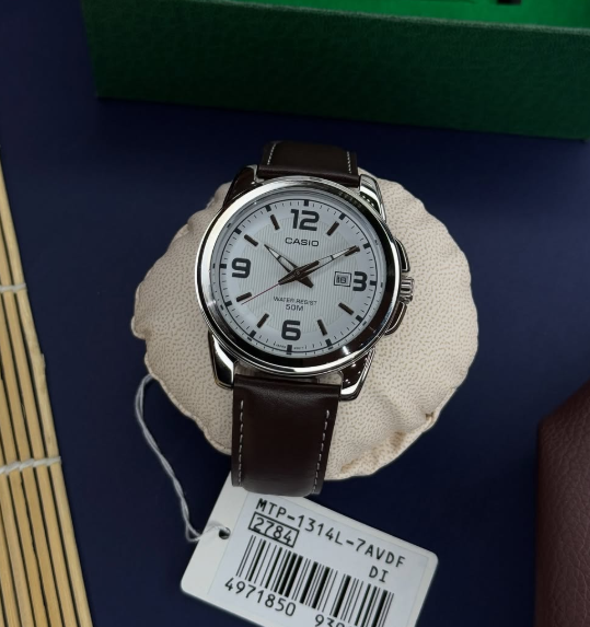  часы от ЯПОНСКОго бренда CASIO