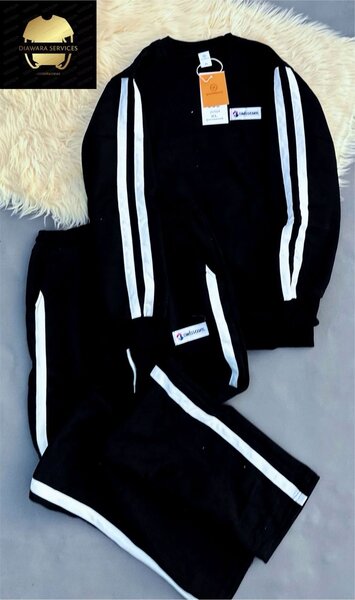 Ensemble survêtement sportswear