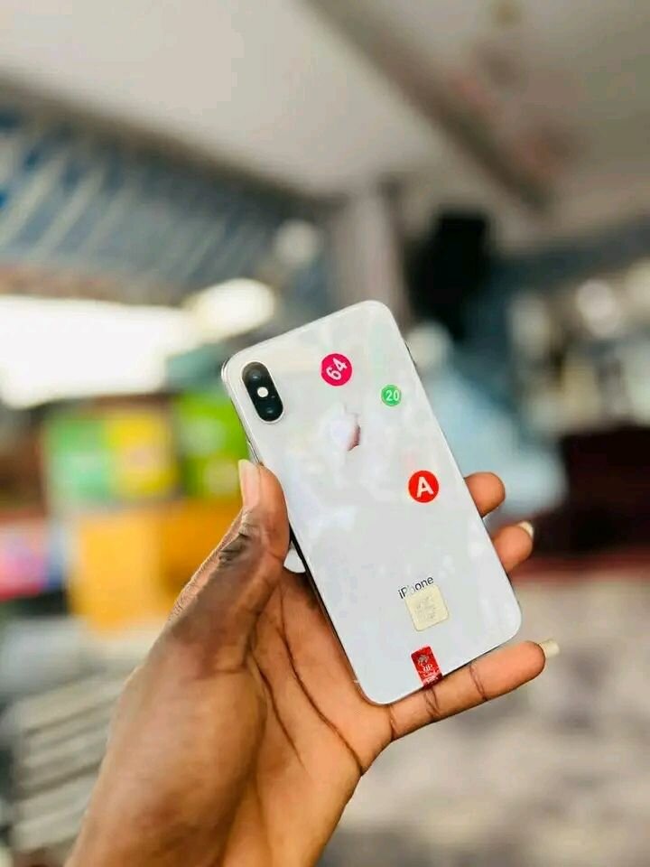 iPhone X 64GB Argent