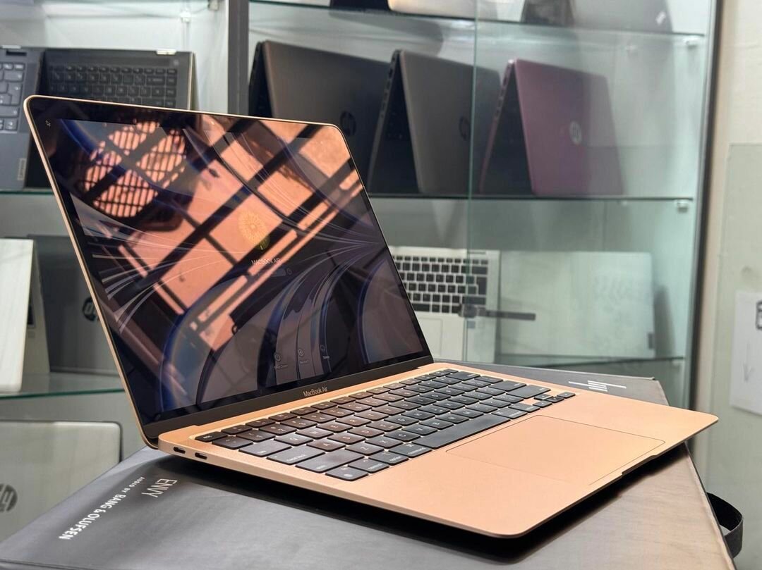 MacBook Air M1 Chip 2020