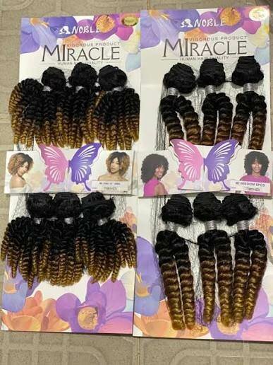 Cheveux Bouclés Naturels Ombre