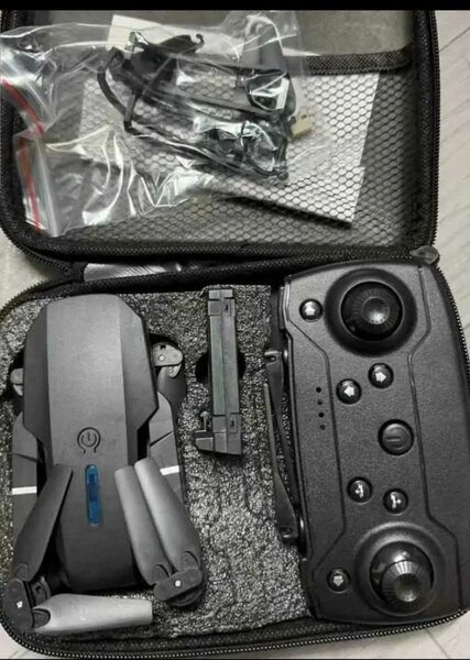 Drone télécommandé avec caméra HD