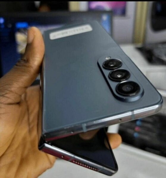 Samsung Galaxy Z Fold Smartphone