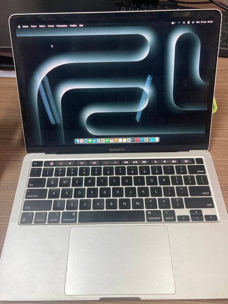MacBook Pro 2019 8/256Gb