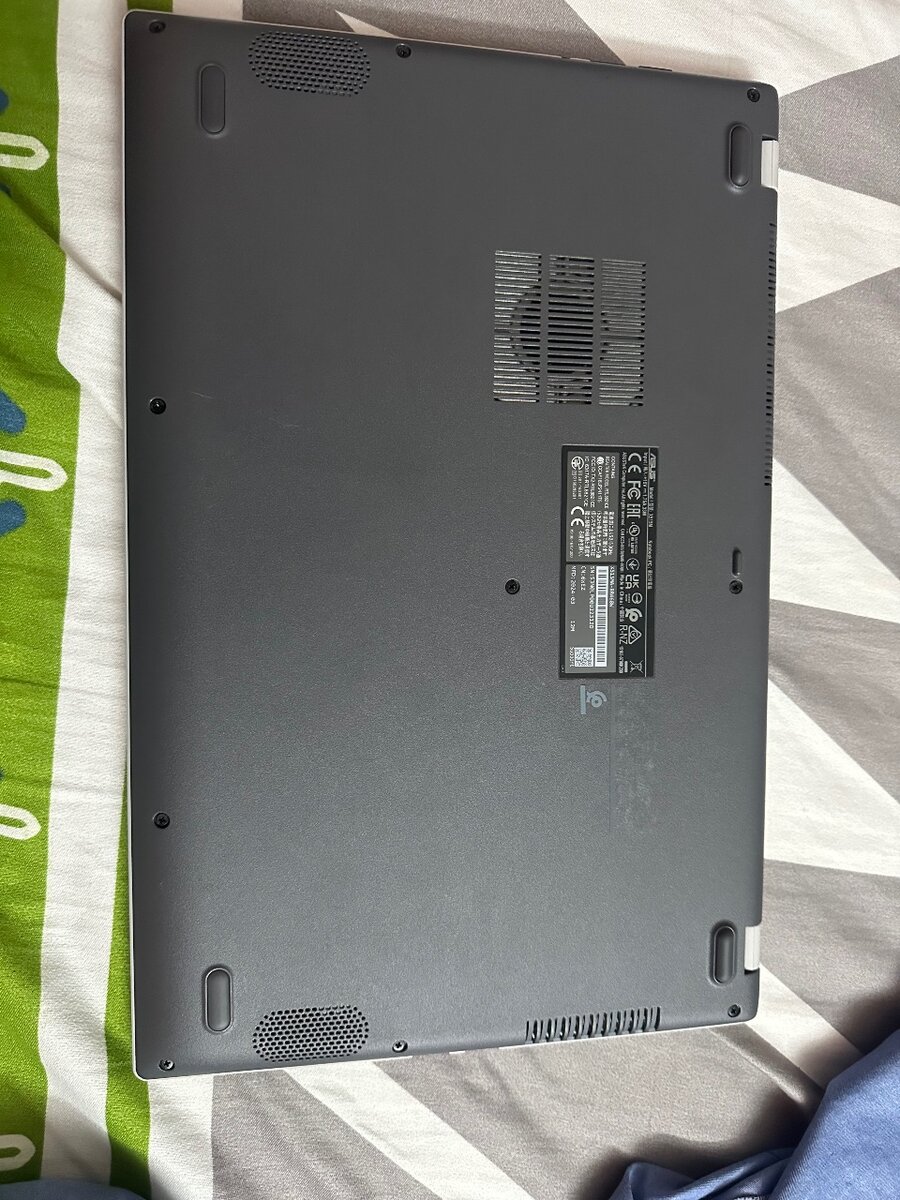 Ordinateur portable ASUS slim