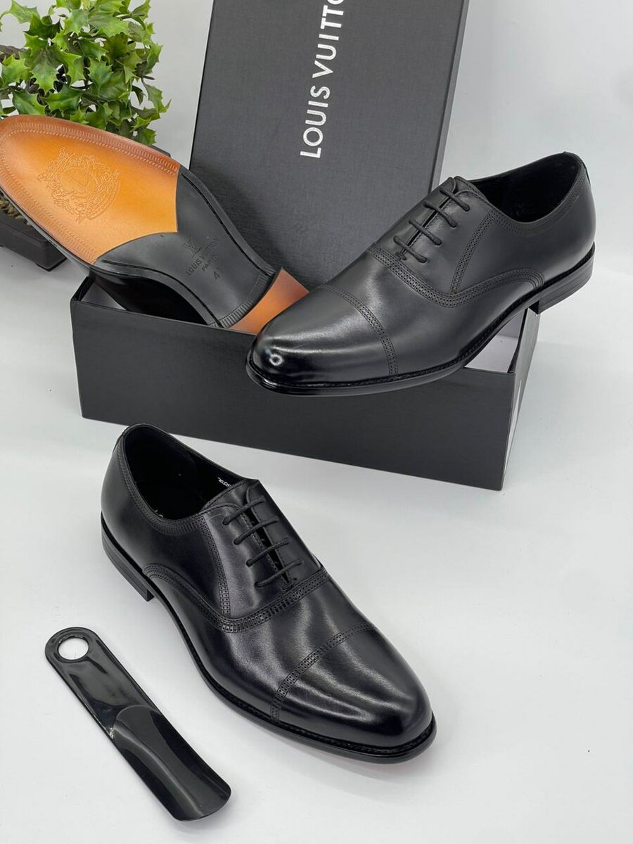 Louis Vuitton leather executive shoes