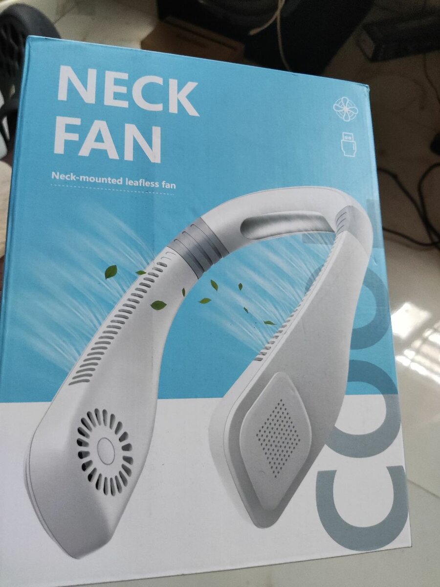 Neck fan