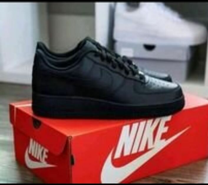 Chaussures Nike Air Force 1