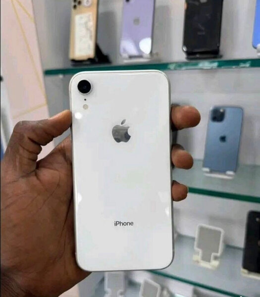 iPhone XR Blanc Débloqué
