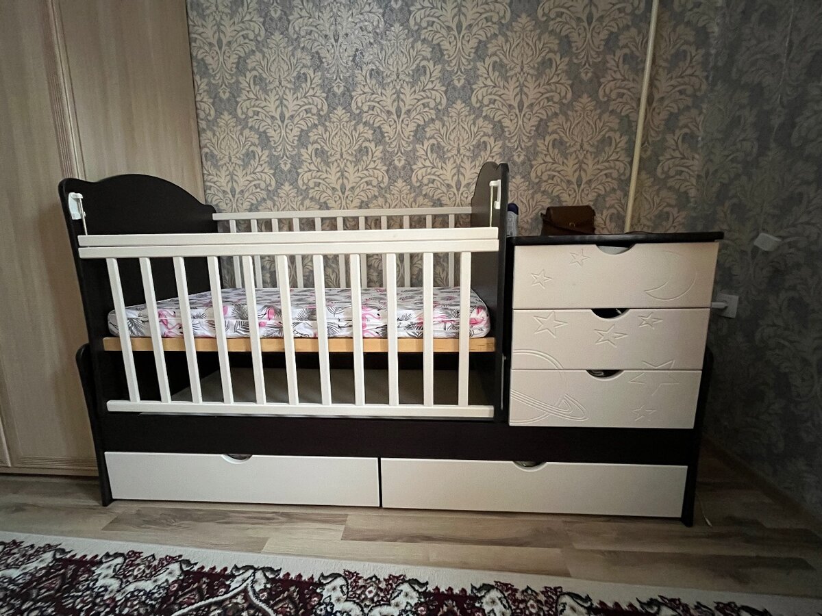 Детская кровать колыбель 3 в1.