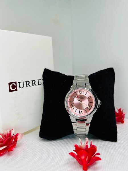 Montre CURREN